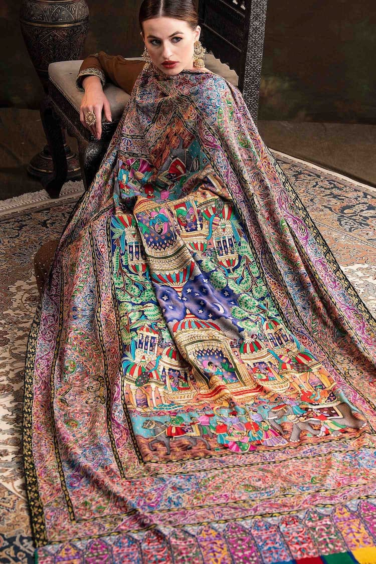 Bahaar Do-Rukha Embroidered Pashmina Shawl